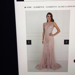Long evening gown great for Prom, wedding